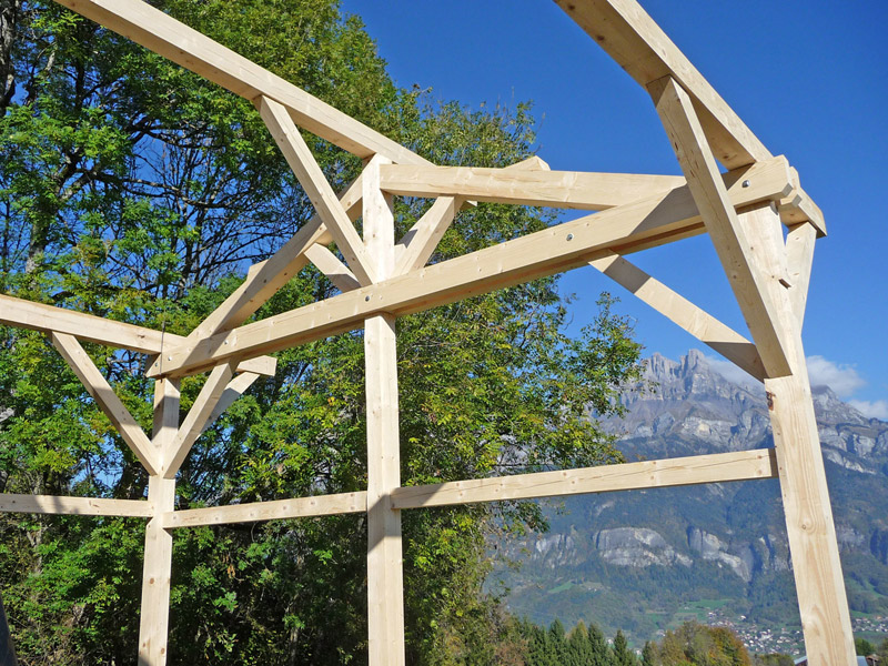 Robert Baz rénovation charpente en bois aux Contamines Montjoie